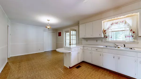 Murfreesboro, TN 37130,914 Kay St