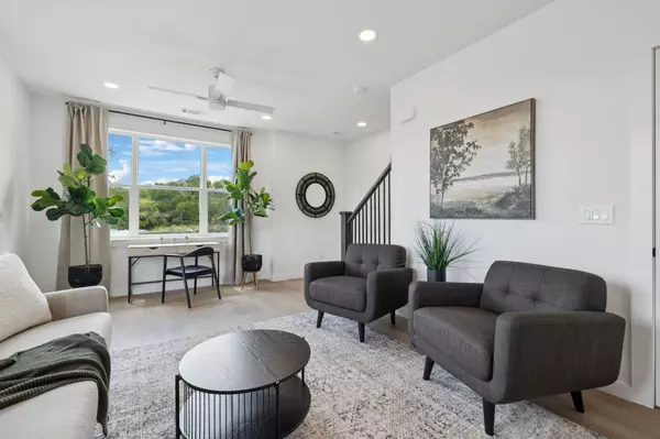 Nashville, TN 37218,1015 W Trinity Ln #5