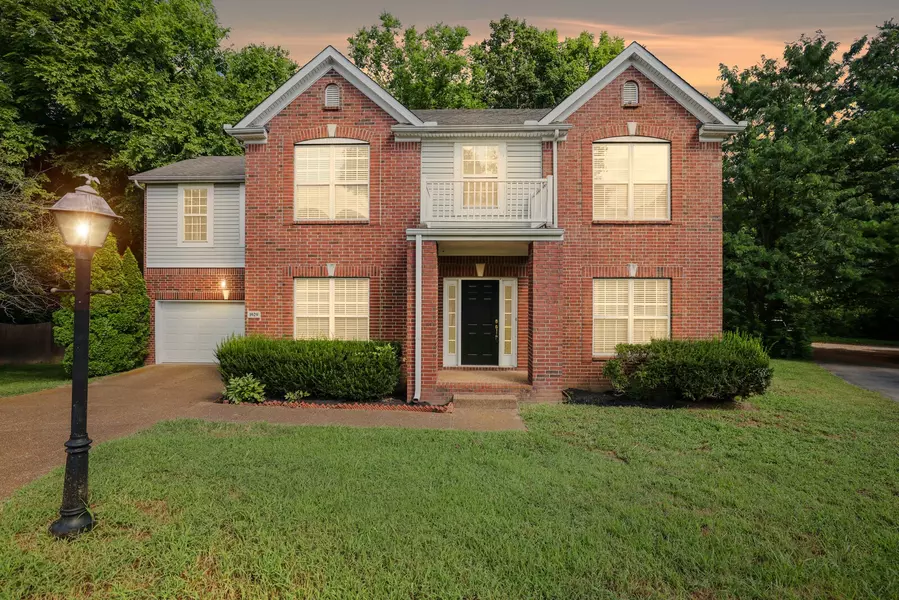 1029 Heathfield Cir, Brentwood, TN 37027