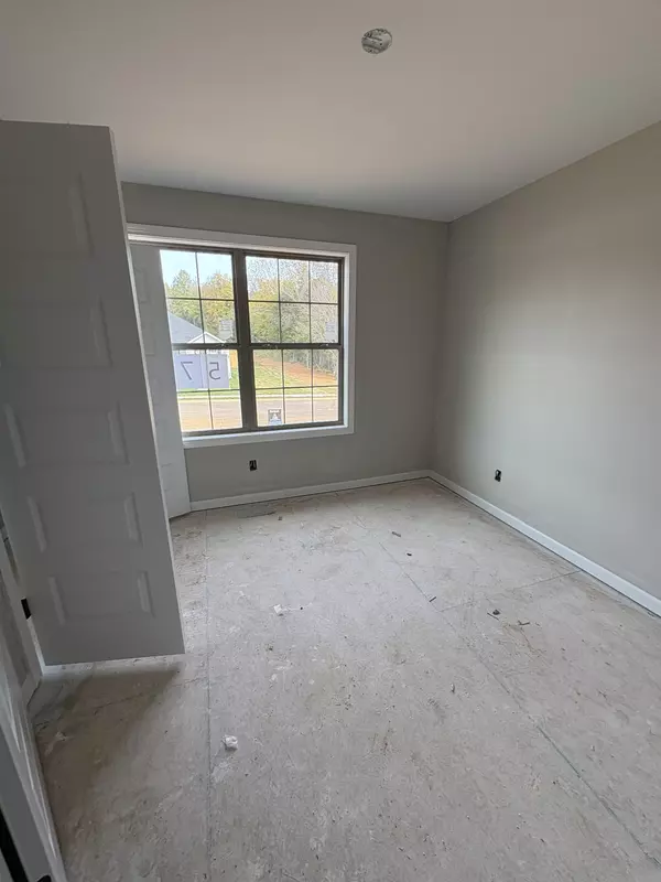 Clarksville, TN 37042,1622 Erika Dr