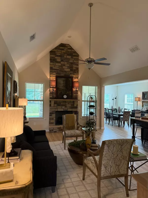 Tullahoma, TN 37388,12 Brookside Court