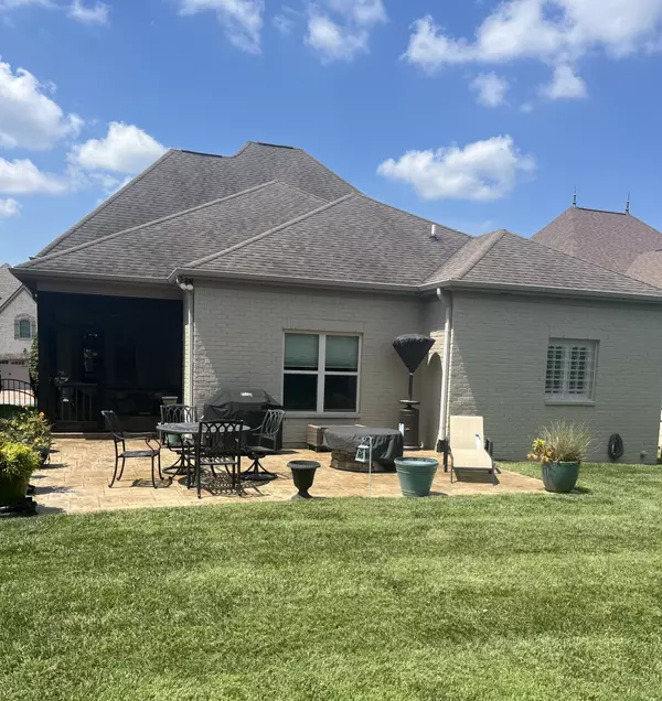 Gallatin, TN 37066,901 Fairington Pvt Way