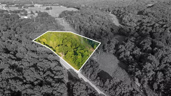 Adams, TN 37010,1986 Highway 76