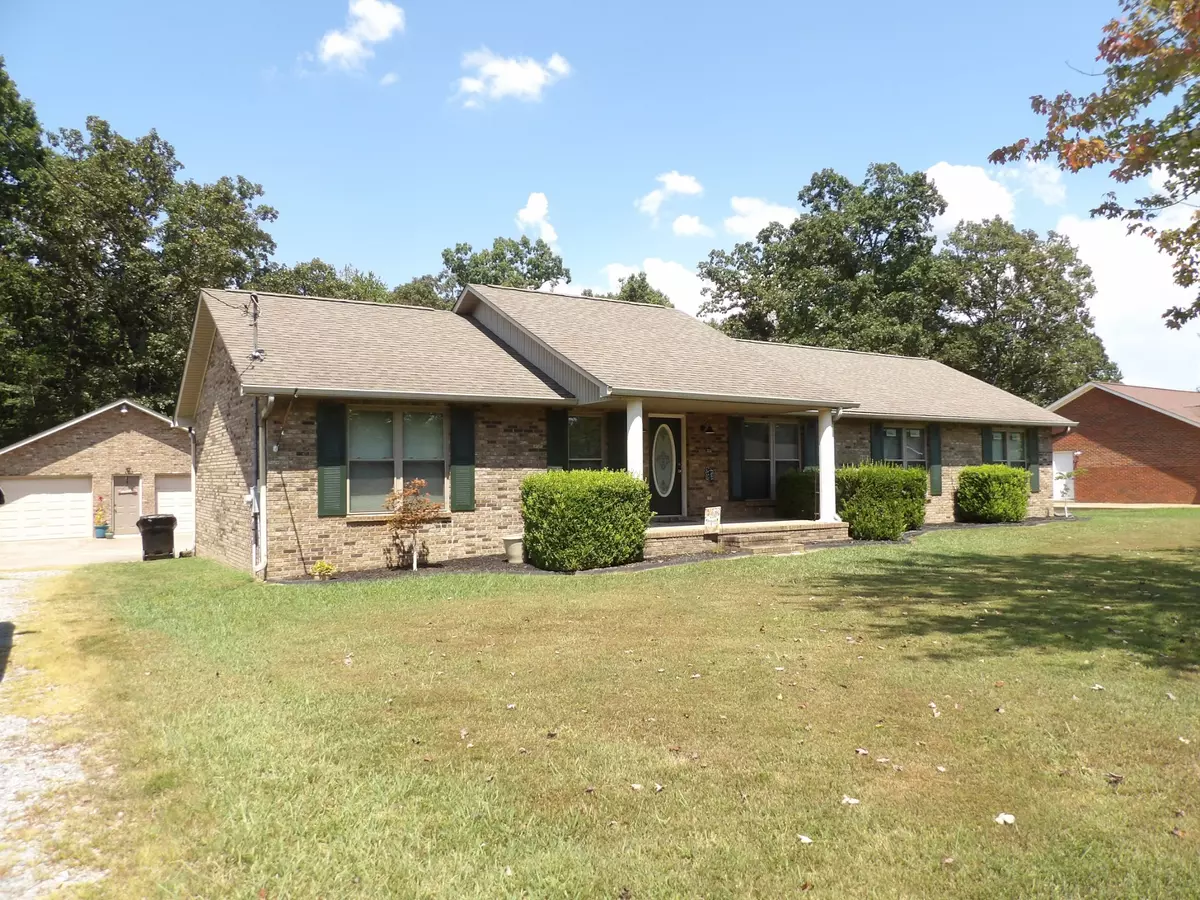 New Johnsonville, TN 37134,459 River Oaks Dr