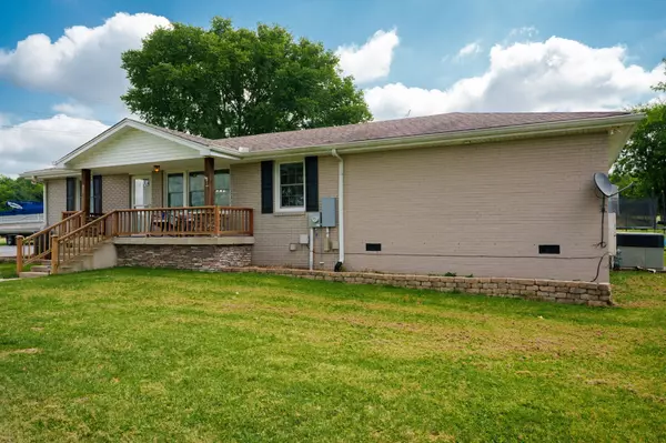 Lebanon, TN 37090,864 Greenwood Rd