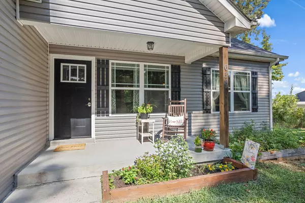Dickson, TN 37055,638 Hillview Rd