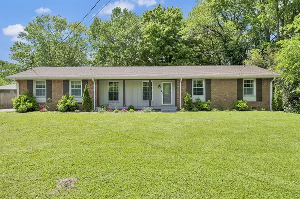 213 Ivy Dr, Hendersonville, TN 37075