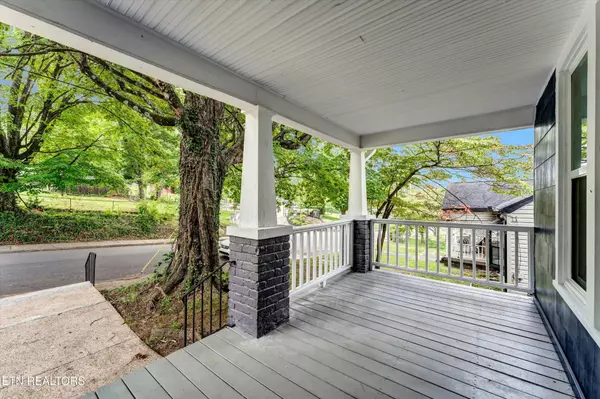 Knoxville, TN 37917,1519 McCroskey Ave