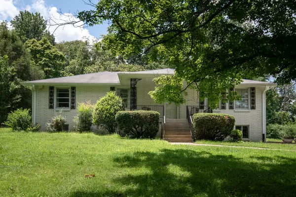 Goodlettsville, TN 37072,8099 Ridgewood Rd