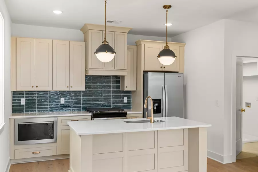 504 Edwin St #22, Nashville, TN 37207