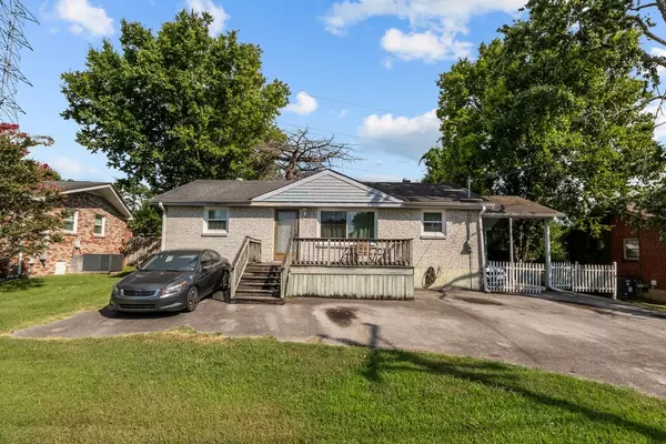 Nashville, TN 37209,478 Sunliner Dr