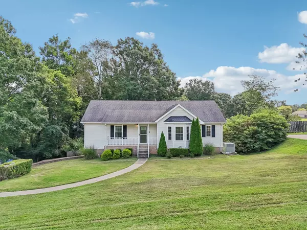 Greenbrier, TN 37073,1052 Shadowbrook Dr