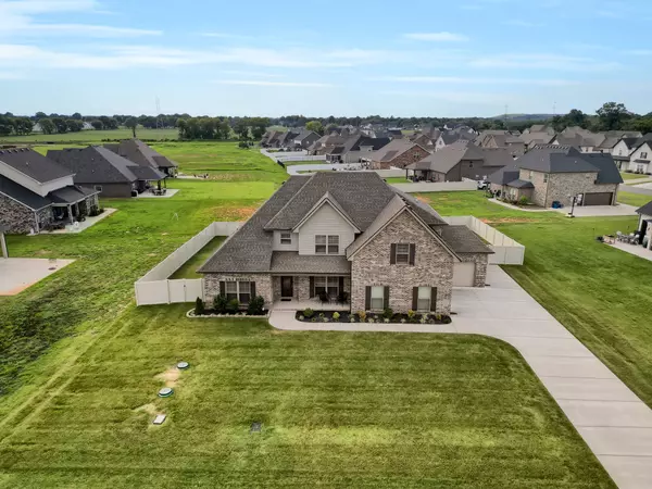 Murfreesboro, TN 37130,2807 Ella Louise Ln