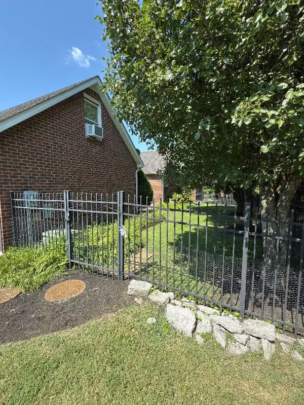 Murfreesboro, TN 37127,2729 Crazy Horse