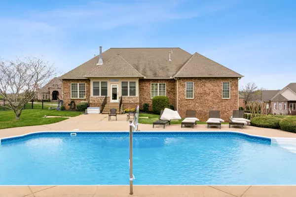 1549 Stokley Ln, Old Hickory, TN 37138