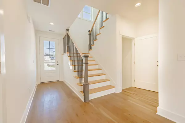 Nashville, TN 37211,5043 Cherrywood Dr