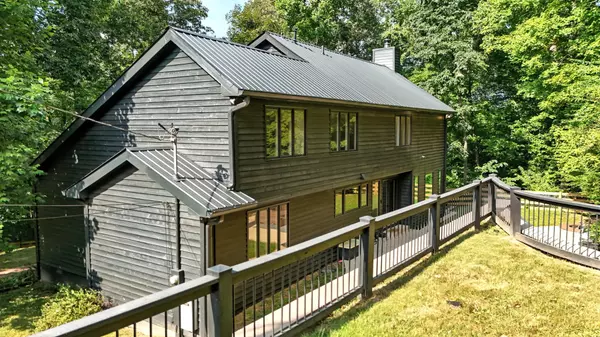 Pegram, TN 37143,5546 Riverview Dr