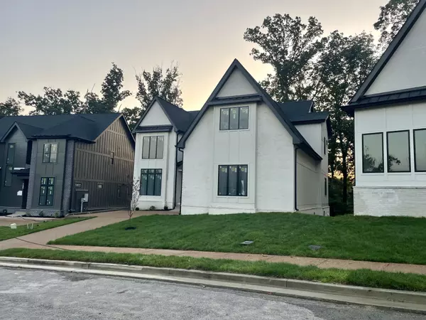 Nashville, TN 37221,799 Summit Oaks Court