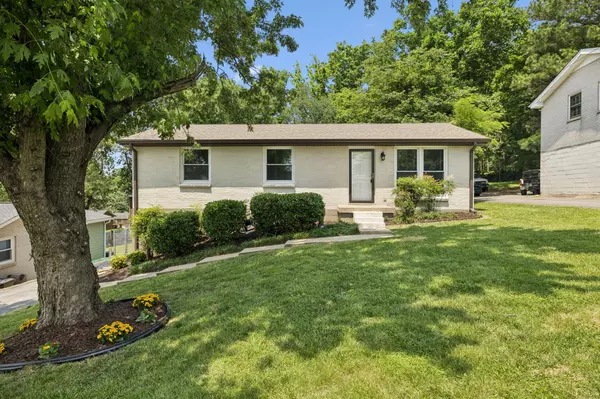 4436 Dowdy Dr, Antioch, TN 37013
