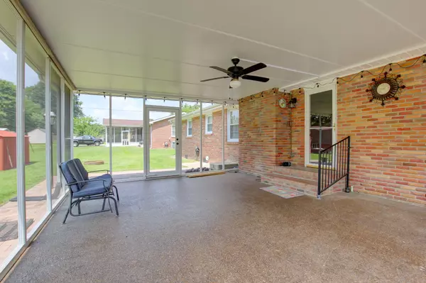 Clarksville, TN 37043,200 Kingswood Dr