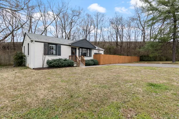 Nashville, TN 37210,2604 Glenrose Ave