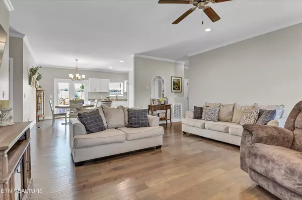 Greenback, TN 37742,4806 Salem Rd