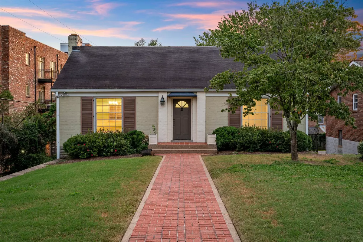 Nashville, TN 37205,101 Mockingbird Rd