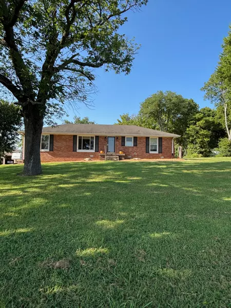 1307 Eastover Rd, Lebanon, TN 37090