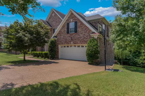 Brentwood, TN 37027,1544 Red Oak Ln