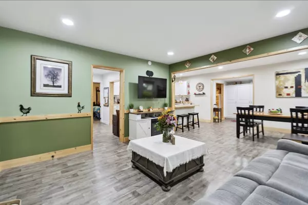 Westmoreland, TN 37186,1602 Pleasant Grove Rd