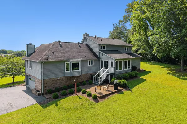 Mcminnville, TN 37110,40 Lakeview Trl