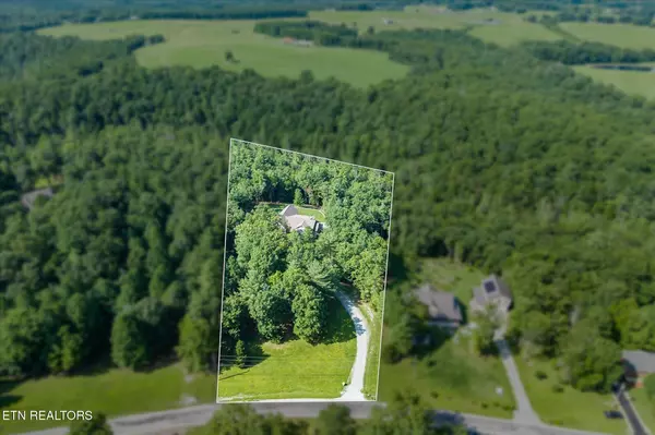 Crossville, TN 38555,250 Grace Lane