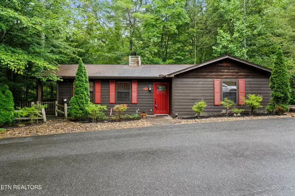 418 Laurel Trace Rd, Townsend, TN 37882