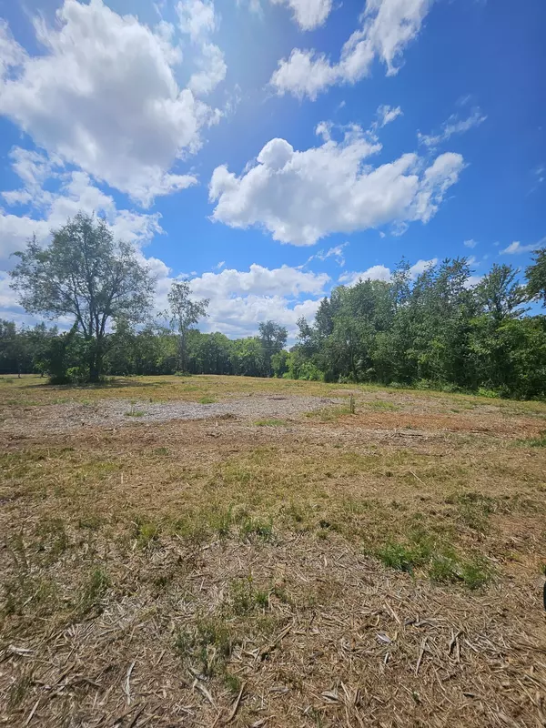 Murfreesboro, TN 37129,0 Sulpher Springs Rd