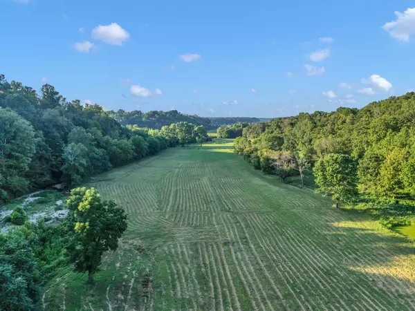 Westmoreland, TN 37186,717 Sister Hollow Rd
