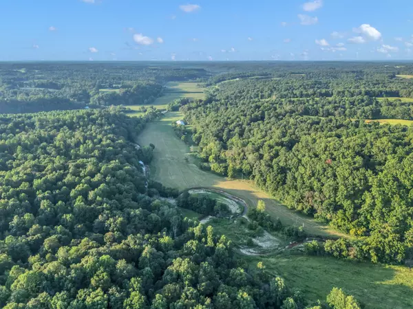 Westmoreland, TN 37186,717 Sister Hollow Rd