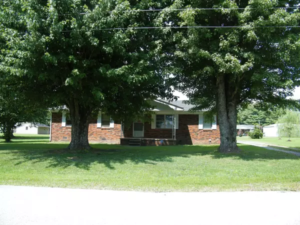 Lafayette, TN 37083,519 Swanee St