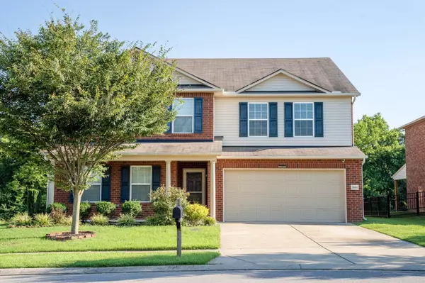 1001 Benwick Rd, Hendersonville, TN 37075