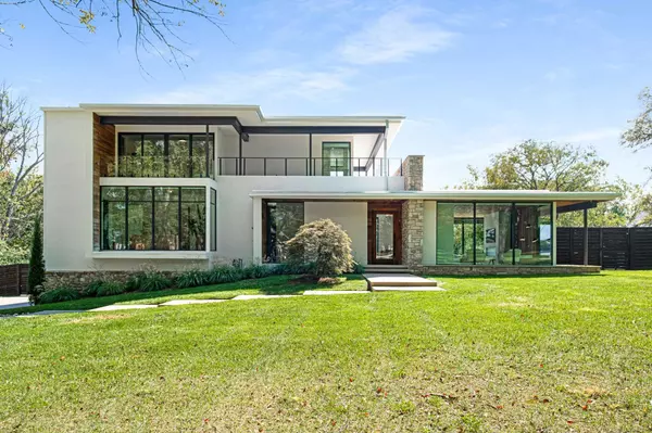 6133 Robin Hill Rd, Nashville, TN 37205