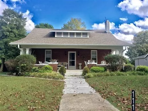 Dickson, TN 37055,111 McCreary Hts