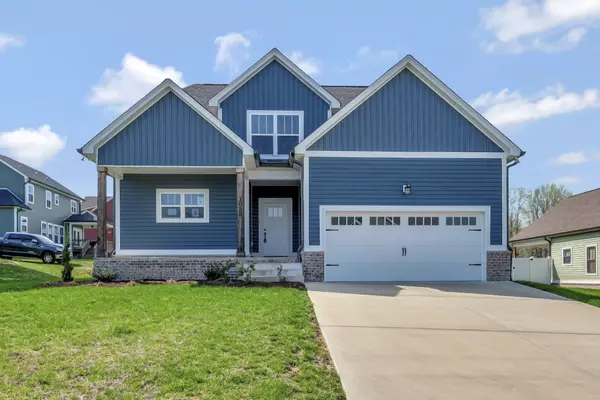 1038 Camden Trl, Greenbrier, TN 37073