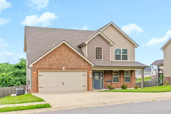 326 Wingfield Dr, Clarksville, TN 37043