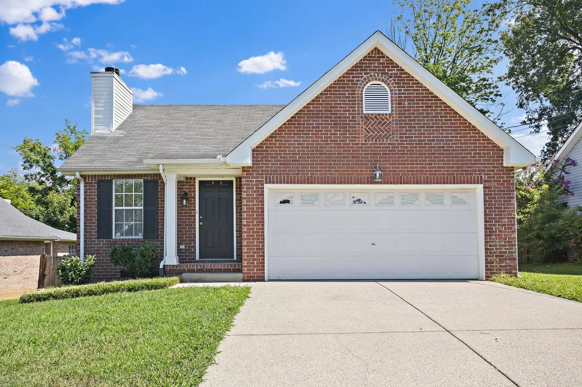 Nashville, TN 37214,208 Fitzpatrick Pl