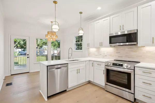 Nashville, TN 37221,6645 Autumnwood Dr