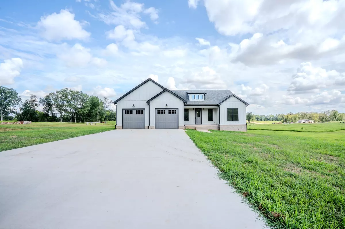 Loretto, TN 38469,176 Beartown Rd