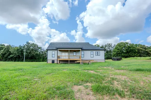 Loretto, TN 38469,176 Beartown Rd