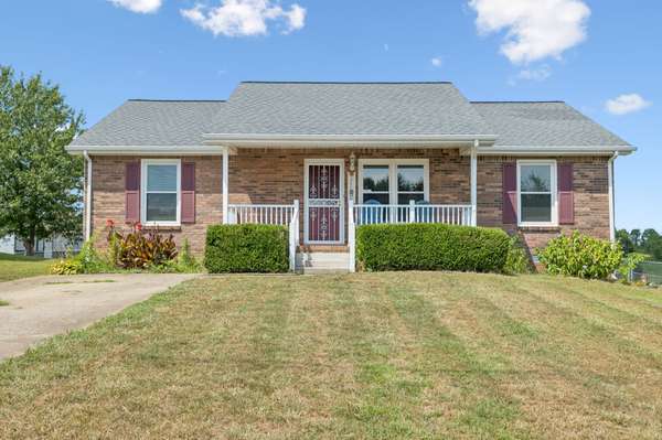1073 Bobcat Dr, Clarksville, TN 37042