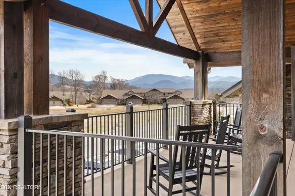 223 Bishops Cap Circle #206,  Townsend,  TN 37882