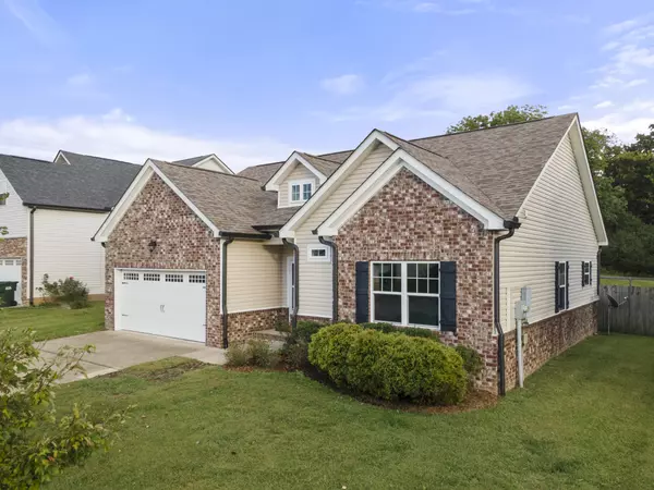 Burns, TN 37029,405 Barbaro Ct