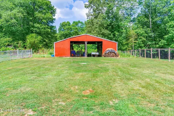 Jamestown, TN 38556,111 Guffey Lane